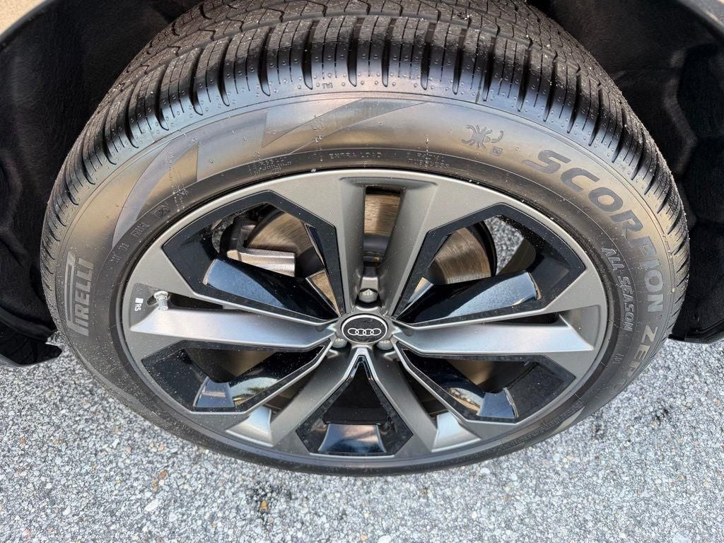 2026 Audi Q7 55 Premium S Line quattro