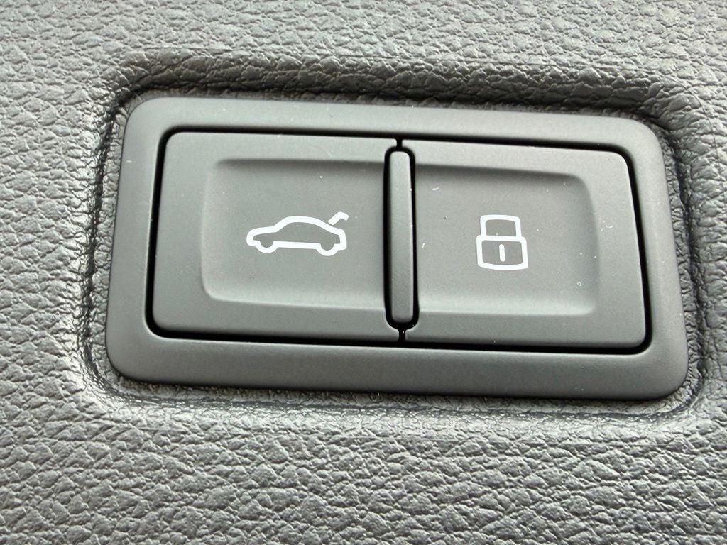 2026 Audi Q7 55 Premium S Line quattro