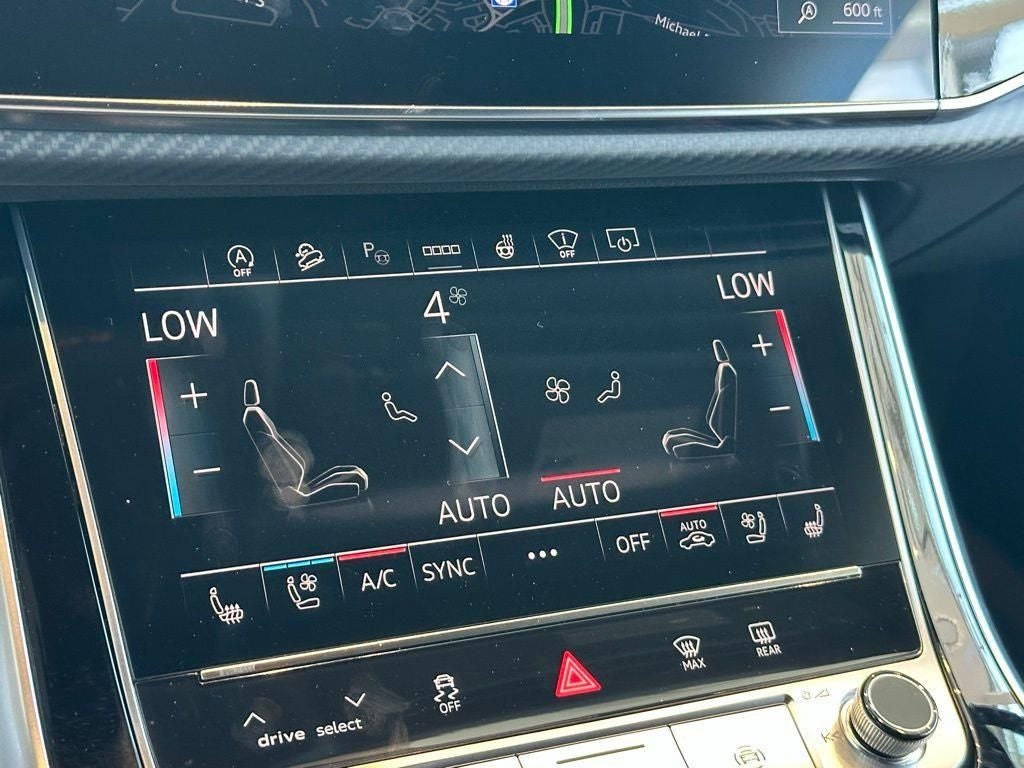 2026 Audi SQ7 Prestige quattro