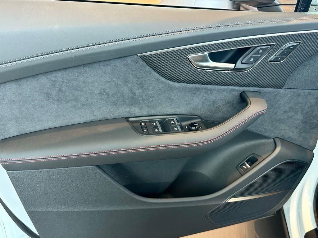 2026 Audi SQ7 Prestige quattro